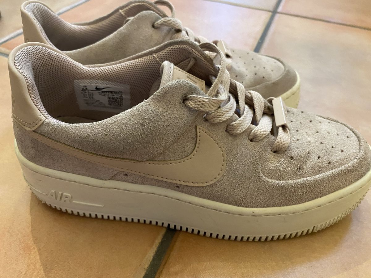 Nike Schuhe für Mädchen: Nike Airfoce, rosa, Gr. 37.5 – Gebraucht aus Dornach von Dlimi 3