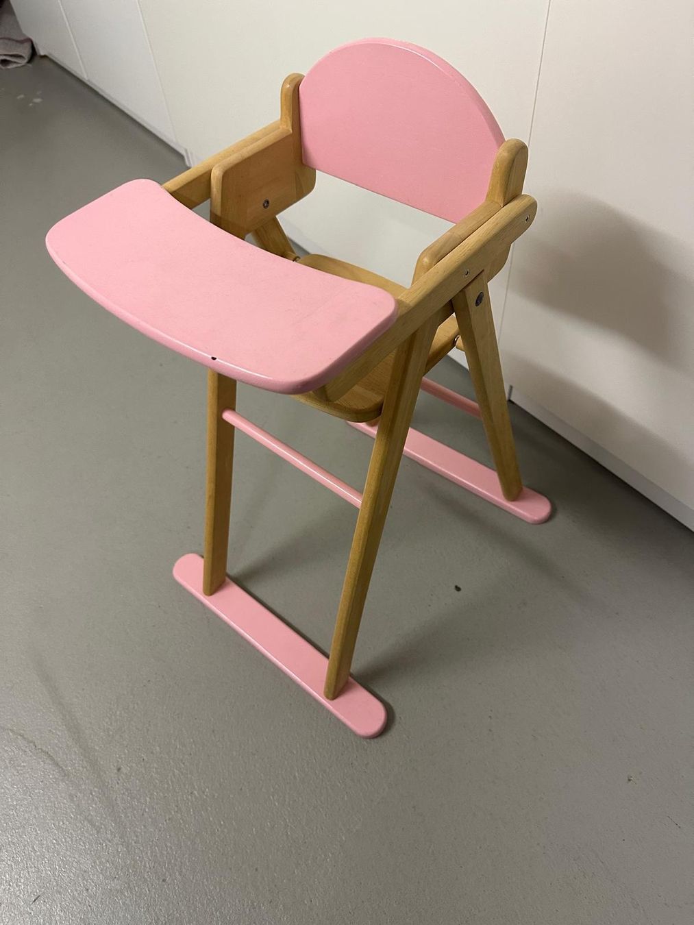 Giocattoli: Puppenstuhl – Usato da Einsiedeln venduto da ler_qq6h