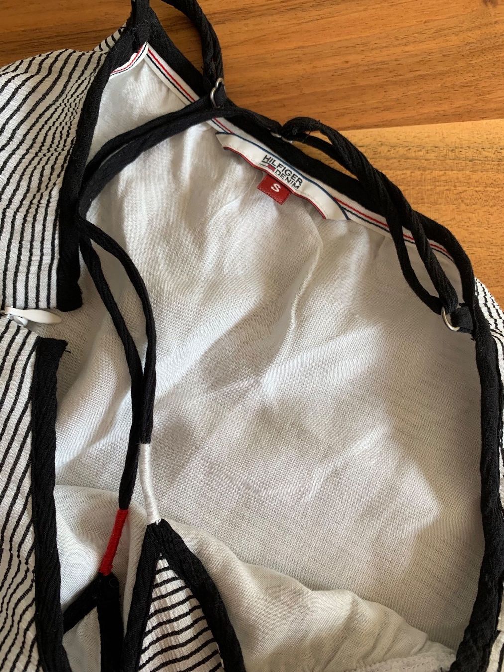 Tommy Hilfiger Vestiti: TOMMY HILFIGER mega Maxikleid mit Spaghetti Trägern Gr. S – Usato da Meiringen venduto da tonicandgin 3