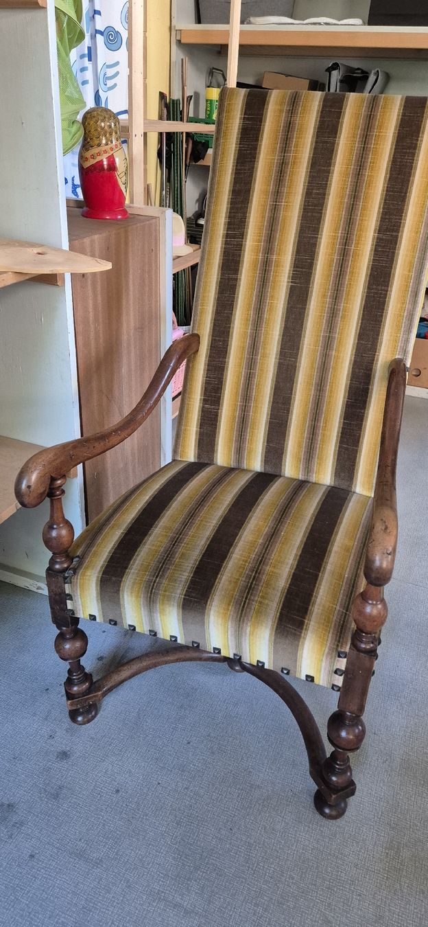 Hochstühle: Chaise de style classique – Gebraucht aus Marly von bos_krs9 1