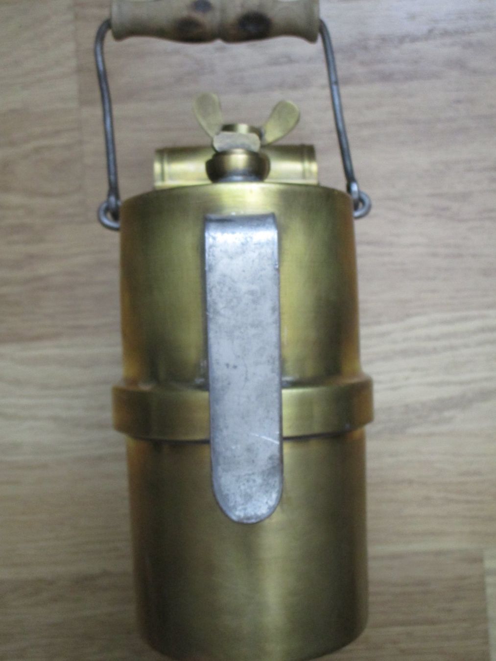 Lampes: Antike Karbitlampe  DECKER NEUCHATEL – D'occasion à Heimberg par Lupo57 4