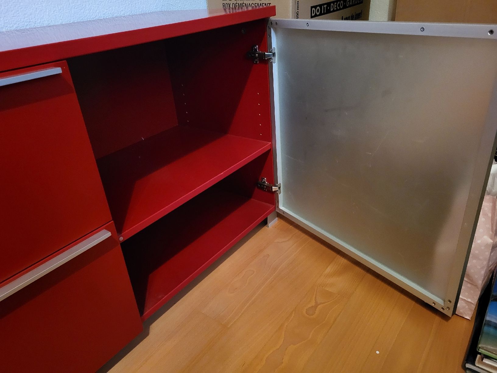 Kommoden: Sideboard rot lackiert – Gebraucht aus Birmenstorf AG von Cjl 2