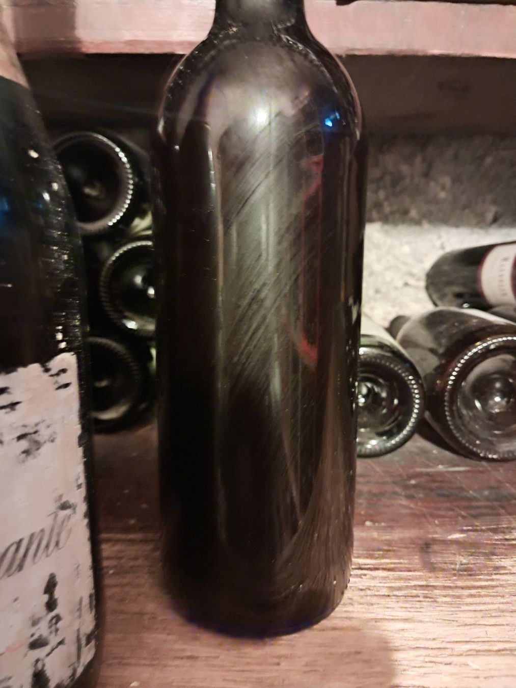 Vino: Lot de 3 bouteilles inconnus – Nuovo e nell'imballaggio originale da Le locle venduto da juliensaran 4