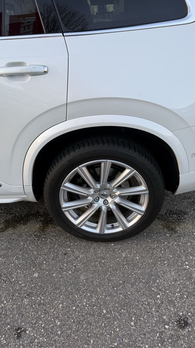Volvo Pneumatici & Ruote complete: Winterräder – Usato da Oberwil BL venduto da Ggegu 3
