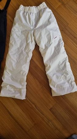 Weisse  Schneehose / Skihose Gr.143-152