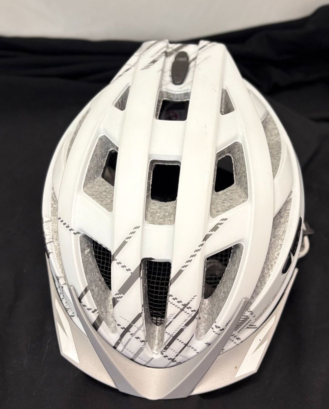 Uvex Caschi: Velohelm UVEX – Usato da Zürich venduto da Drahtzug 1