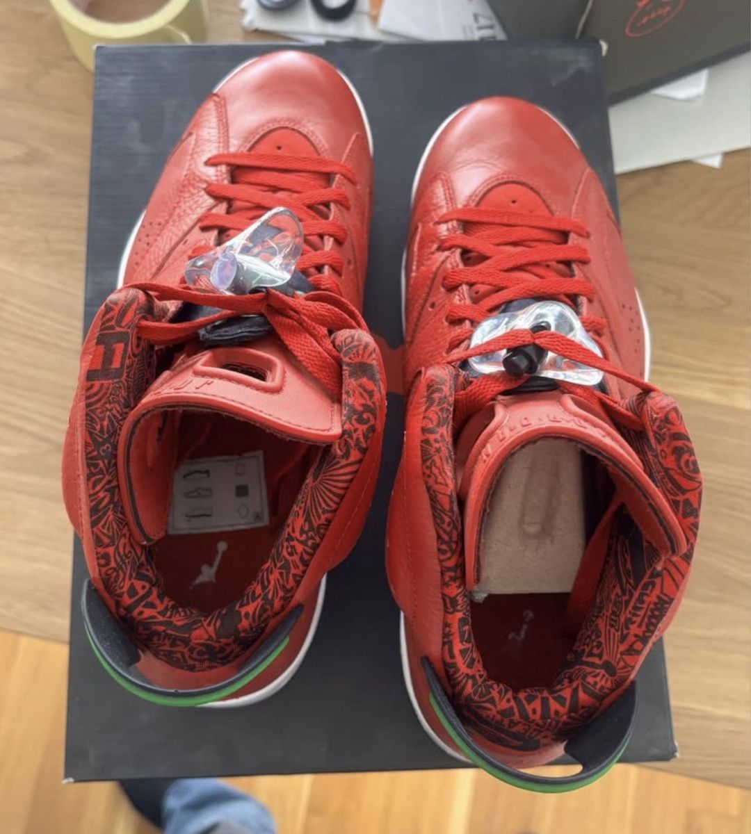 Scarpe da uomo: Jordan 6 Spiz’ike – Usato da Delémont venduto da Popcultureee 1