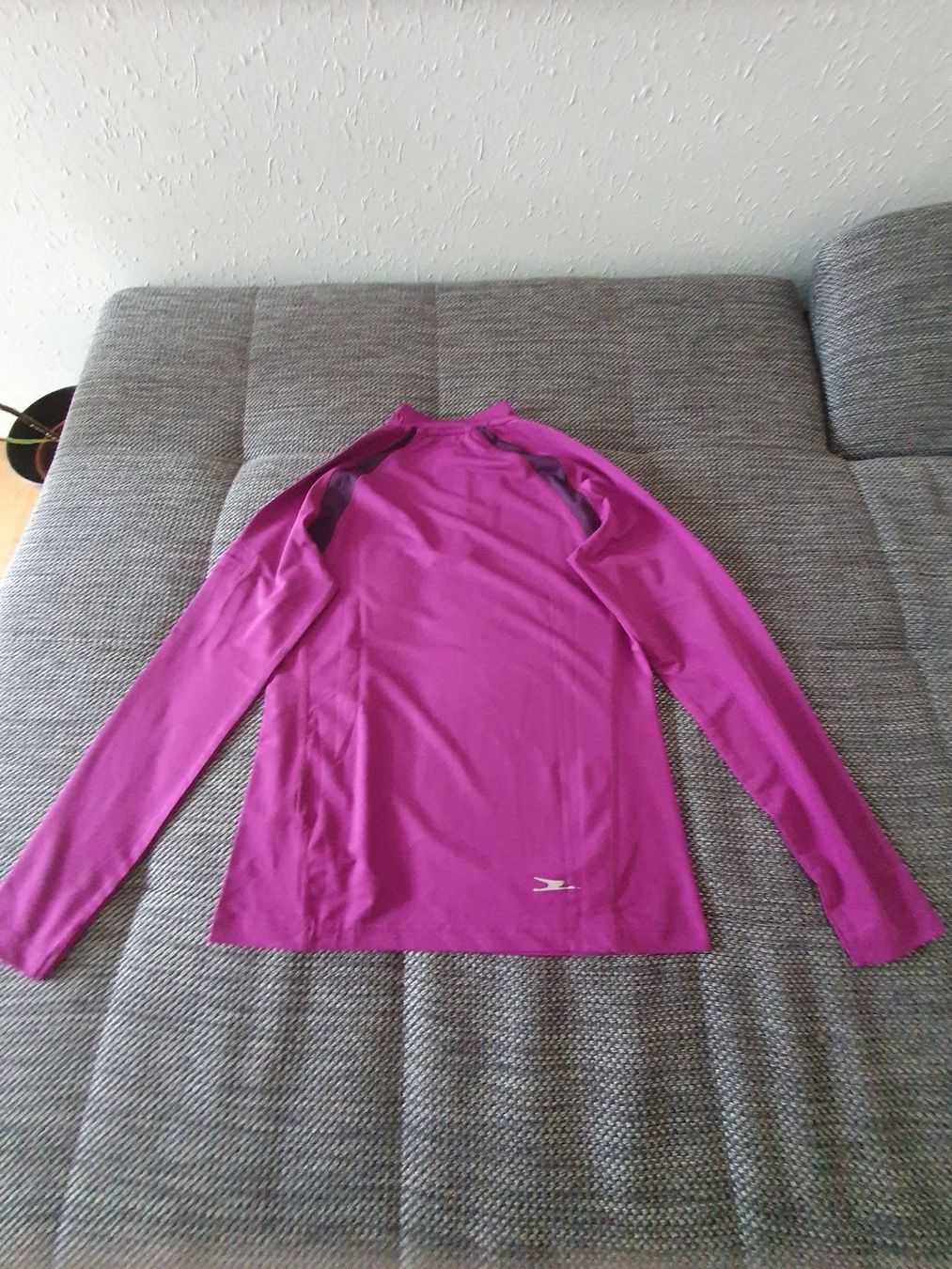 T-shirt: Longshirt Sport - Crane – Usato da Sevelen venduto da Cleo82 1