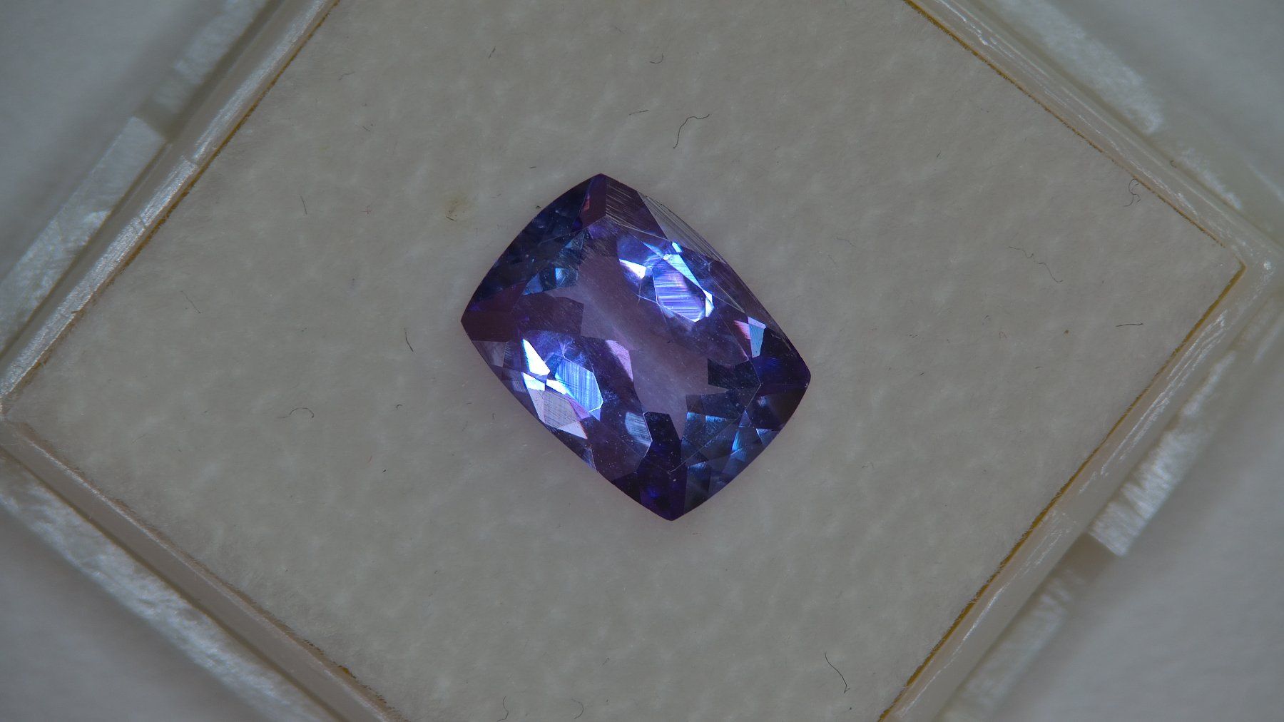 Pierres précieuses: Tanzanit 2.03 ct. / IF – Neuf (Voir description) à Roggenburg par dom_kzg8 3