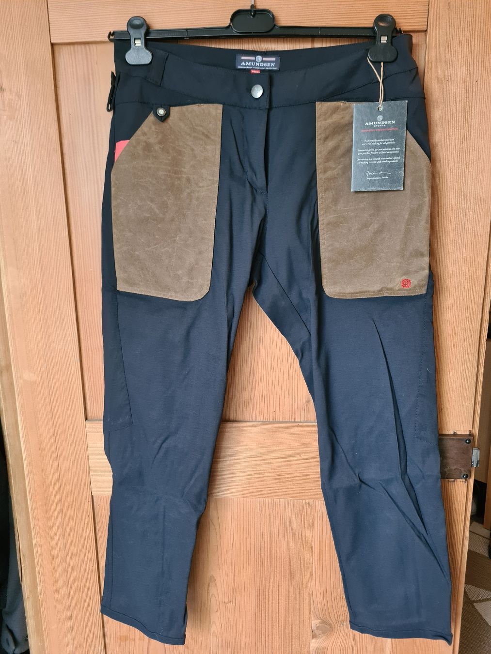 Pantaloni: Damen Outdoorhose Gr M – Nuovo e nell'imballaggio originale da Schlatt ZH venduto da Deiali