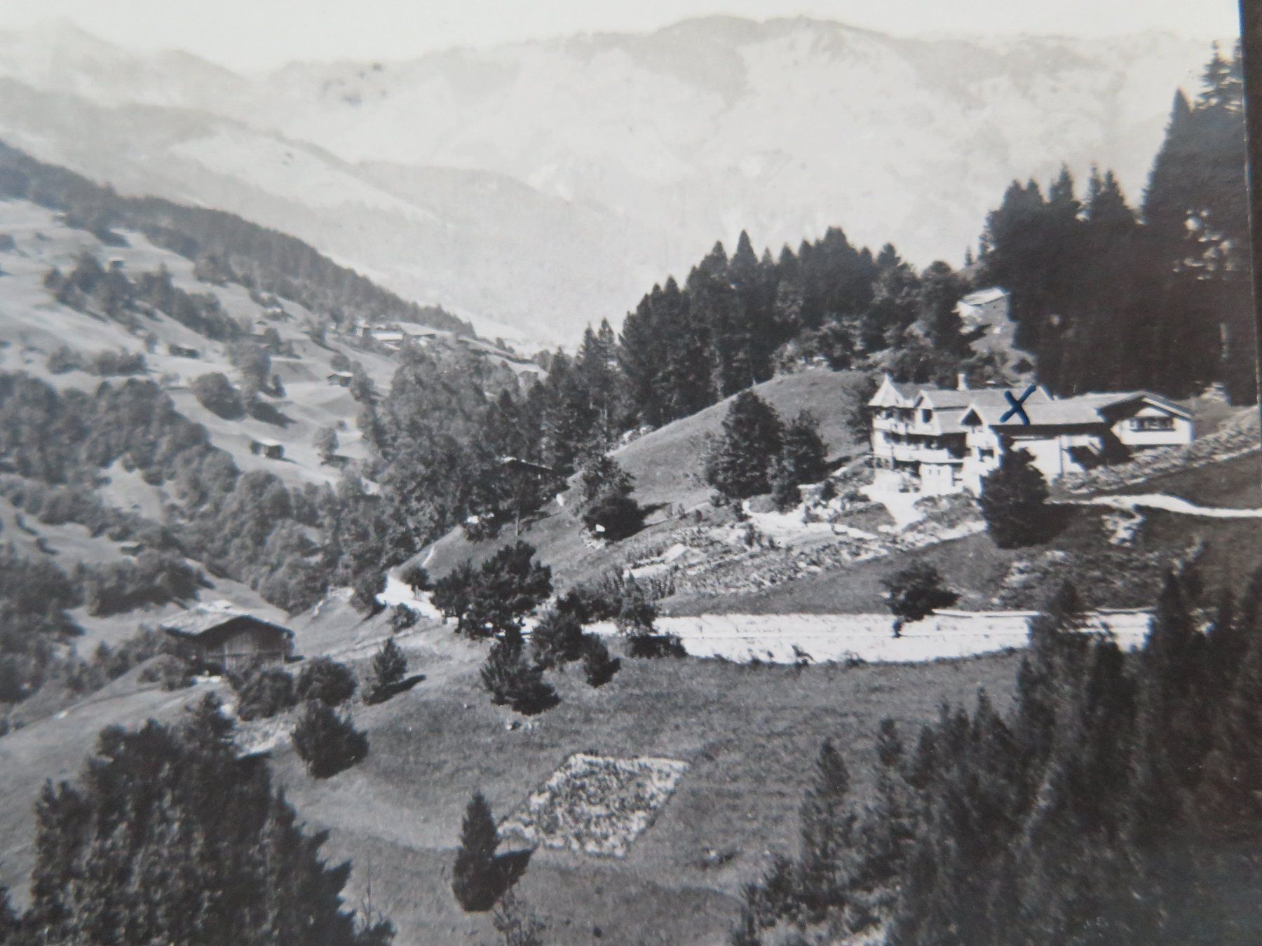 Cartoline postali: SAAS - WALDHOF-SAAS (GRAUB.) – Usato da Wittenbach venduto da lipasal 1