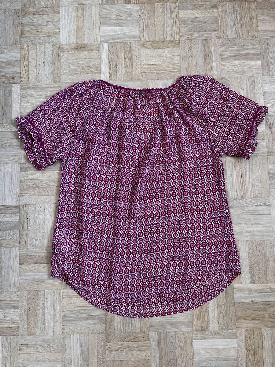 Nile Chemisiers: NILE Bluse mit Muster Grösse S – D'occasion à Zürich par Kleanthy 5