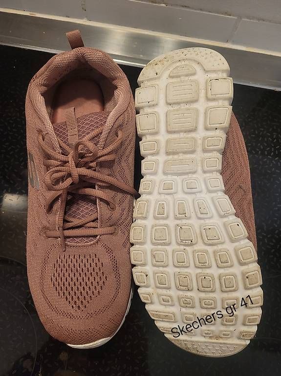 Scarpe da donna: 3 Paar Damenschuhe Grösse 41 – Usato da Weingarten-Kalth venduto da Angela0124 1