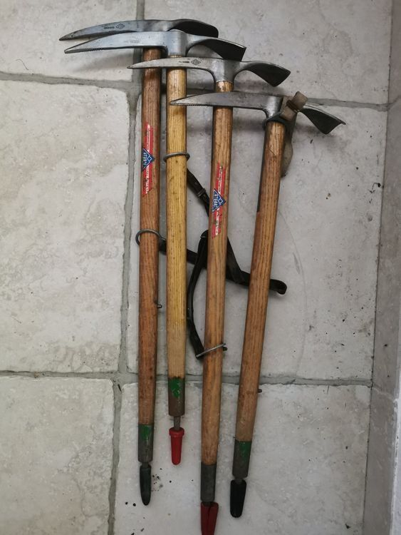 Attrezzatura da arrampicata: Alter nostalgische Kletterpickel  Preis pro Stück – Usato da Emmenbrücke venduto da papamo06 3