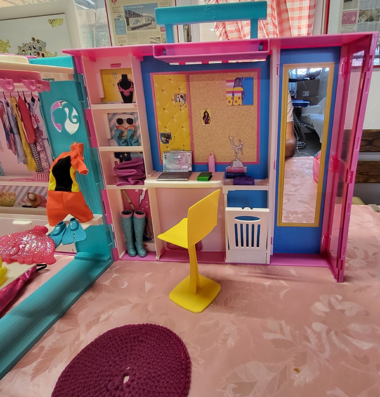 Puppen: Barbie Traum UmkleideKoffer – Gebraucht aus Kägiswil von Megafi56 1