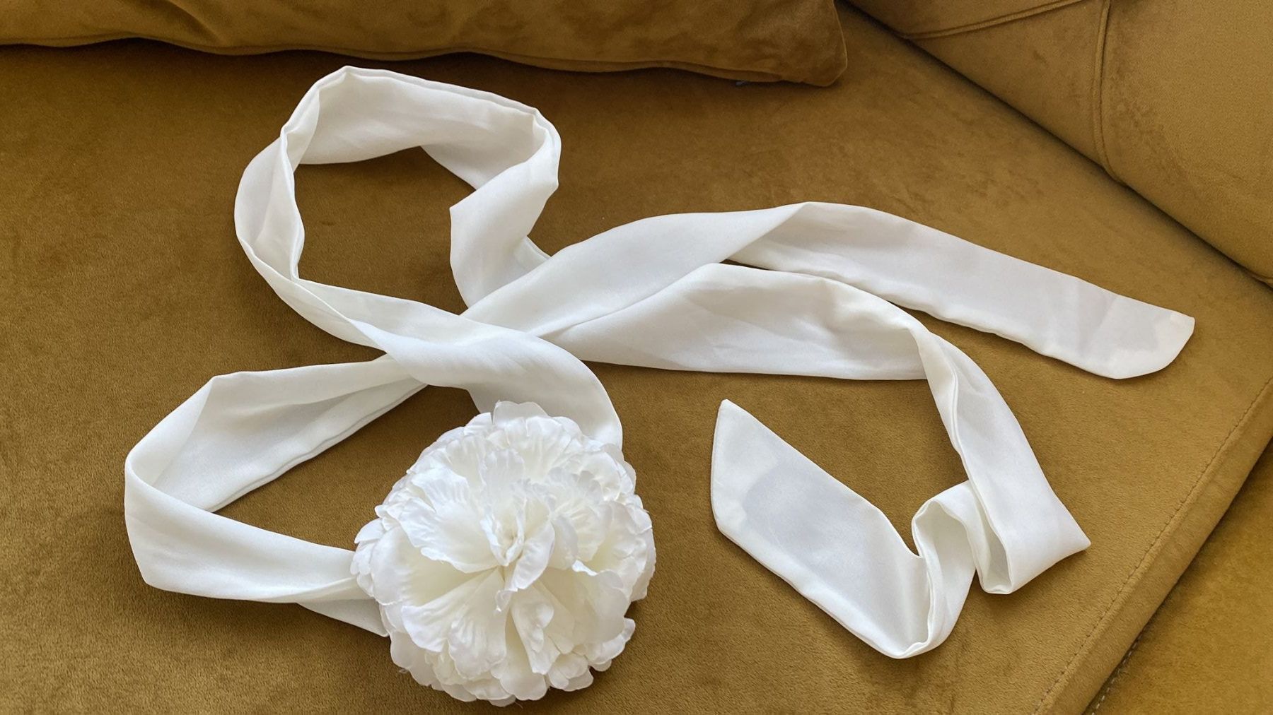 Accessori per capelli: Accessoires für Handgelenk oder Hals – Usato da Dagmersellen venduto da sheli17 6