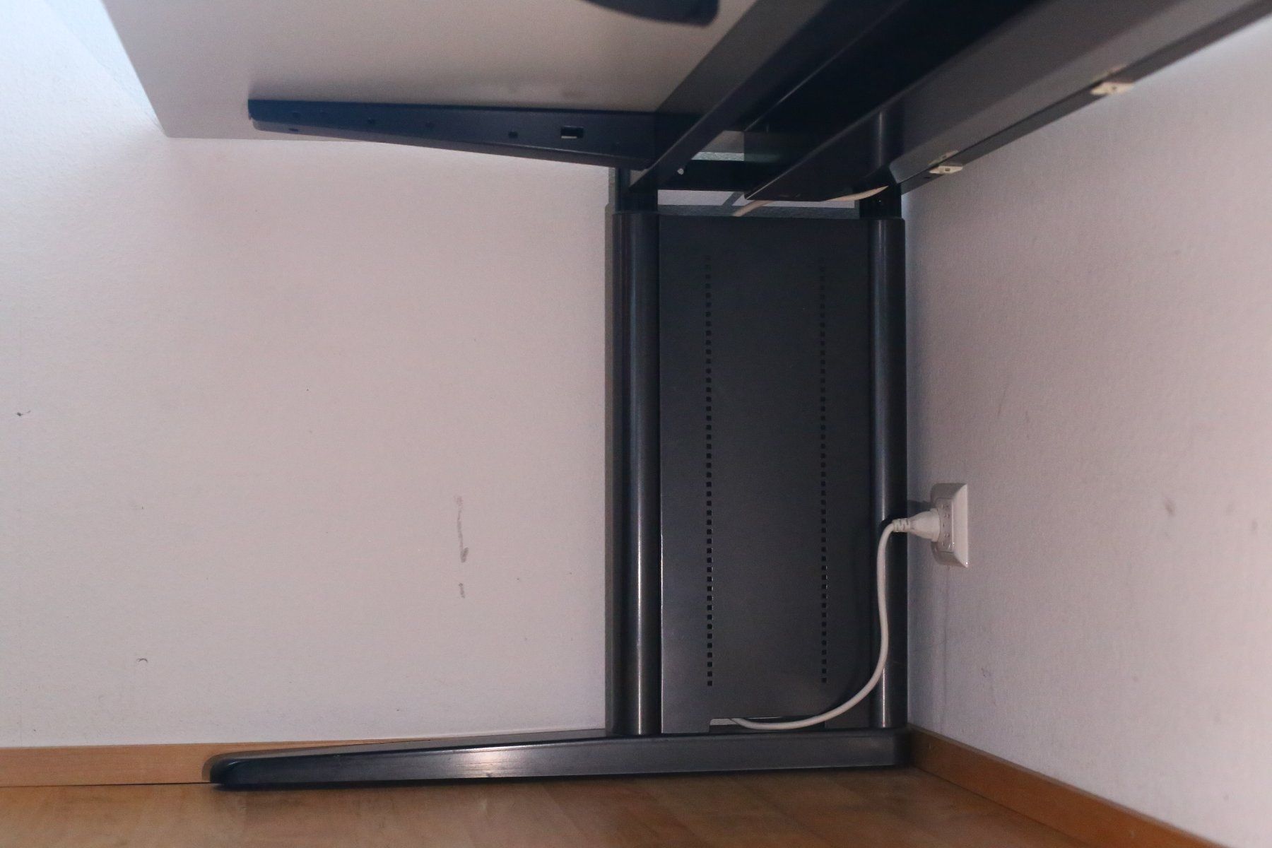 Scrivanie: Schreibtisch / Bürotisch – Usato da Cham venduto da Andy1230 1
