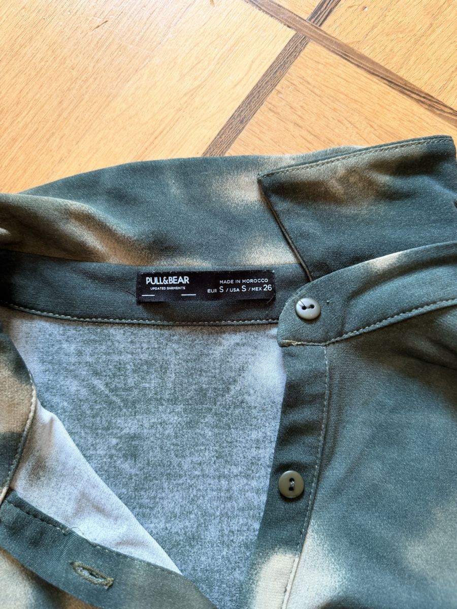 Pull&Bear Tops: Schönes grünes Top – D'occasion à Unterentfelden par ame_tf2n 2