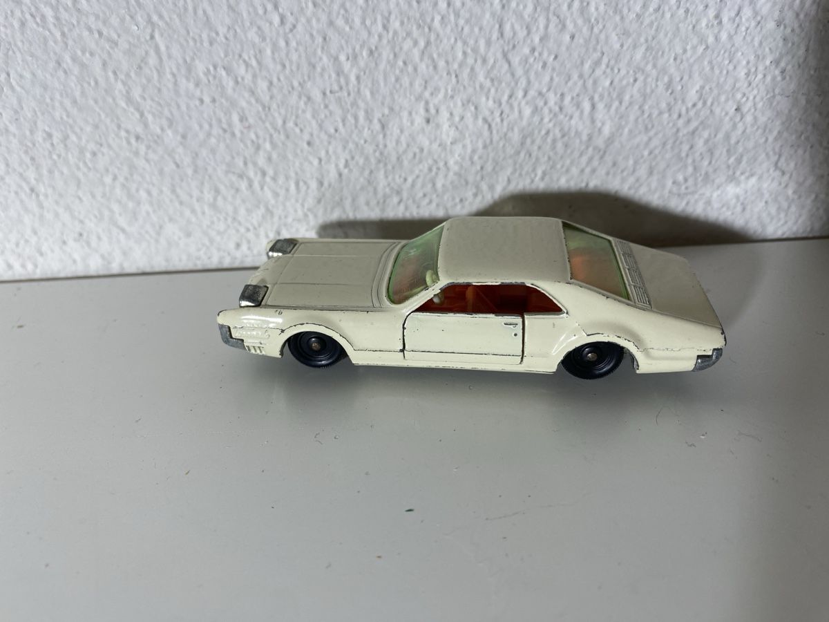 Siku Modellini d'auto: Siku oldsmobile toronado  – Usato da Winterthur venduto da ben_9vxx 2