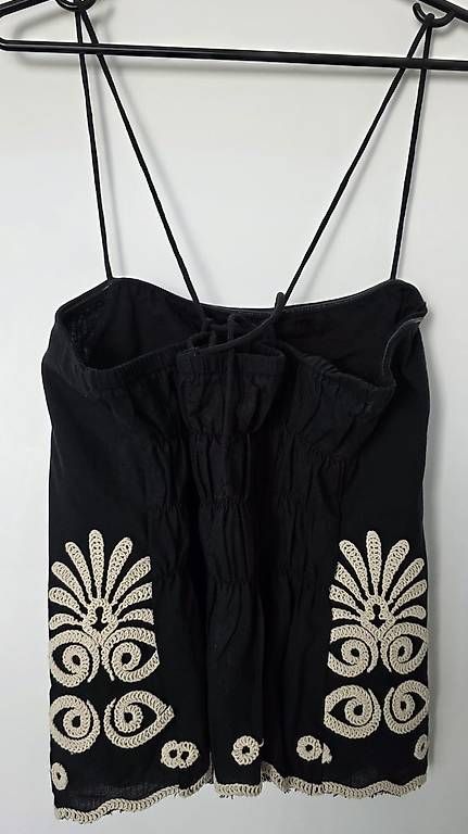 Lotti di vestiti: Ensemble femme – Usato da Bernex venduto da yfw_xj2z 1