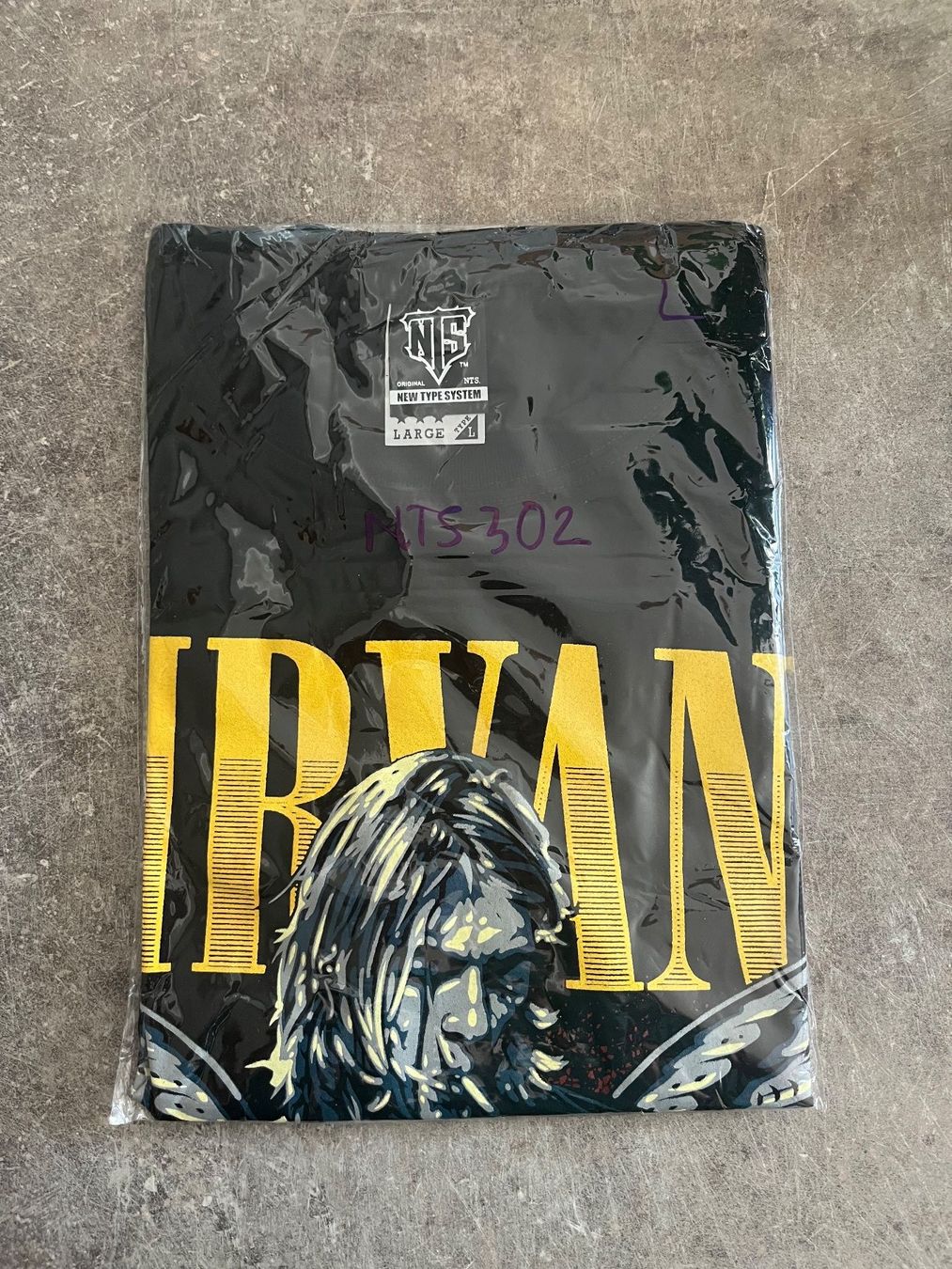 T-Shirts: T-shirt NIRVANA KURT COBAIN NTS – Neu und originalverpackt aus Forel (Lavaux) von ZIIIKOH 1
