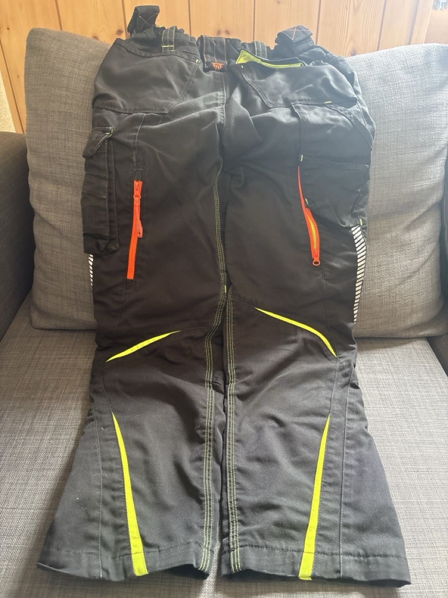 Engelbert Strauss Pantaloni:  Engelbert Strauss Grösse 146/152  – Usato da Ried (Frutigen) venduto da sosonsa 2