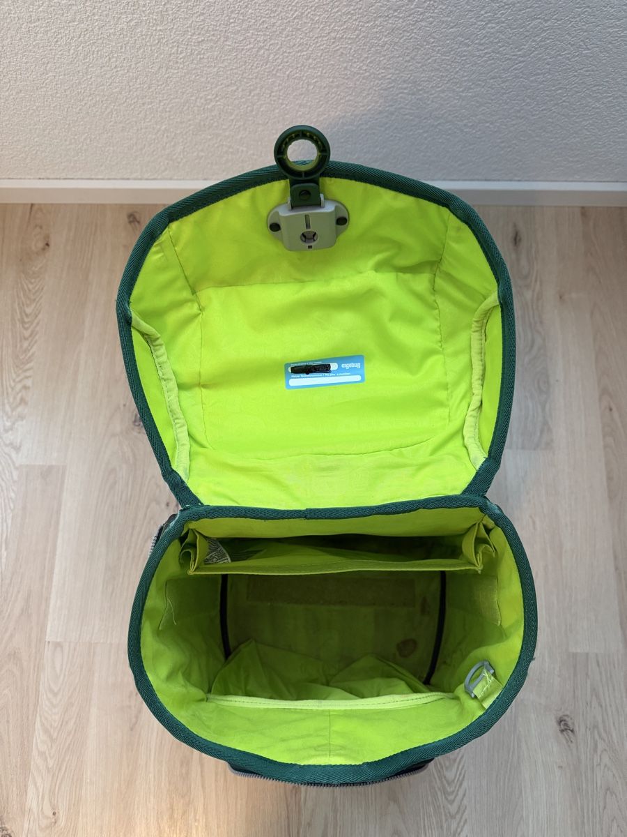 Ergobag Borse & Zaini: Ergobag cubo school backpack, green dino, with rain cover – Usato da Volketswil venduto da mit_wcb7 4
