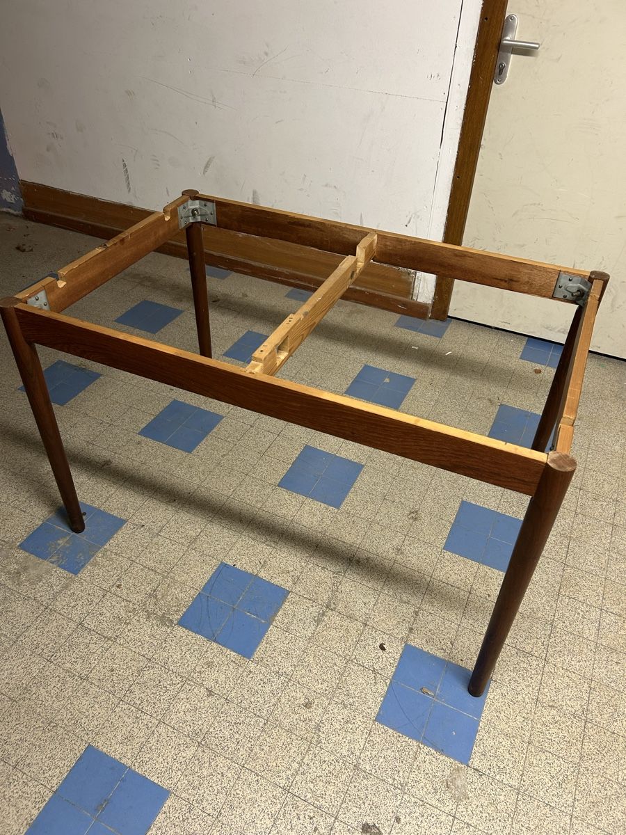 Tavoli: Table vintage scandinave en teck, extensible et stylée. – Usato da Vernier venduto da Leandro055 9