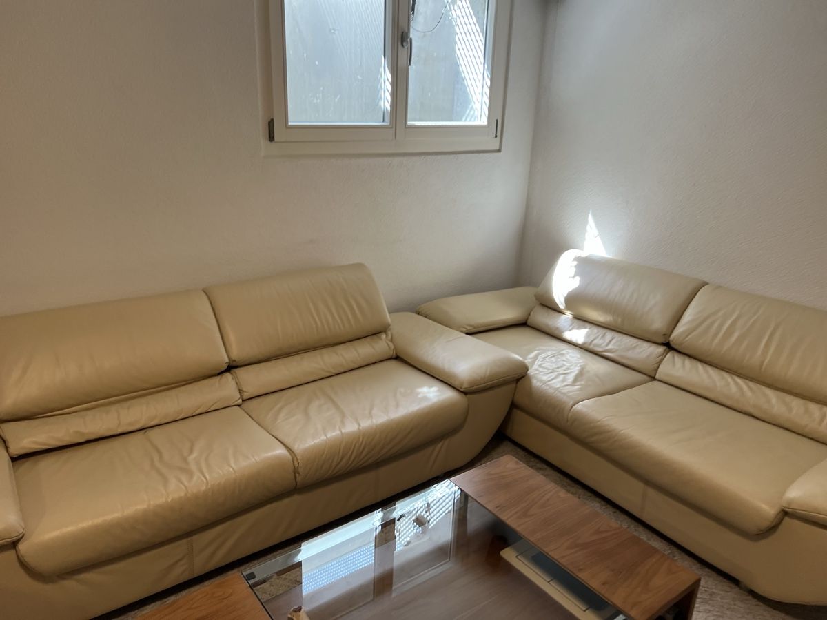Sofas: 2 Leder Sofas  – D'occasion à Oensingen par lau_6z7v 1