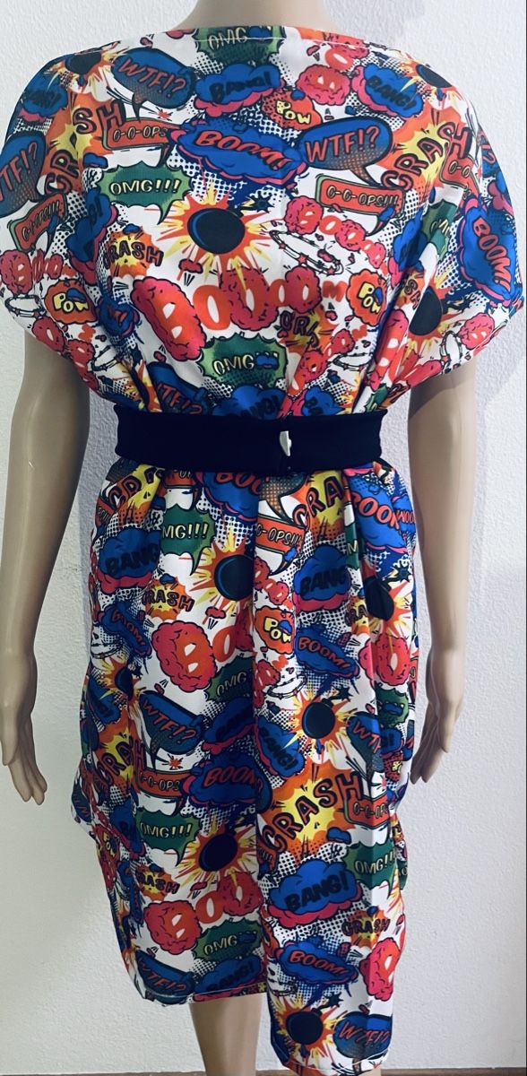 Vestiti: Comic-Kleid mit Gürtel - Sommerlicher Hingucker! Gr.M – Nuovo e nell'imballaggio originale da Au ZH venduto da Jaggy4