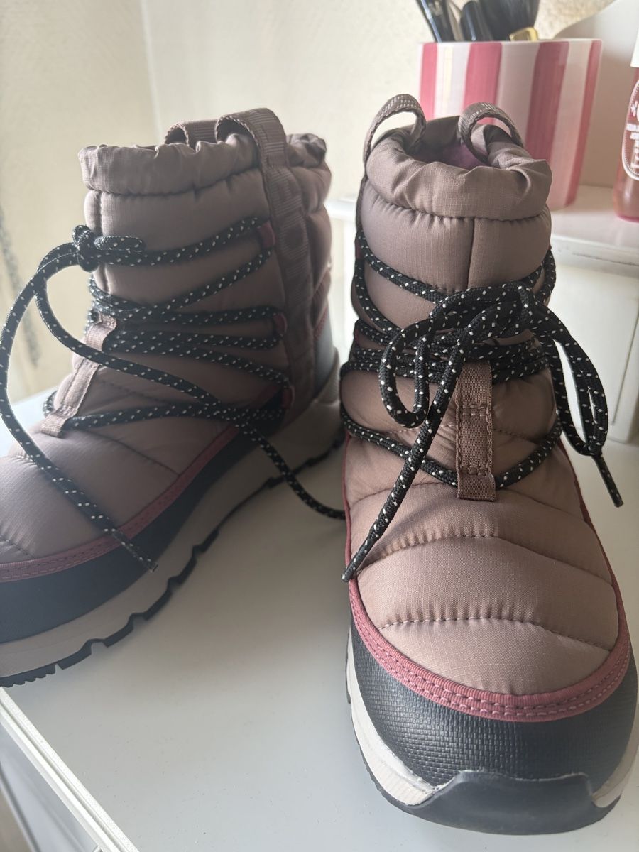 North Face Scarpe da donna: The North Face Schuhe  – Usato da Basel venduto da Brunner.T 4