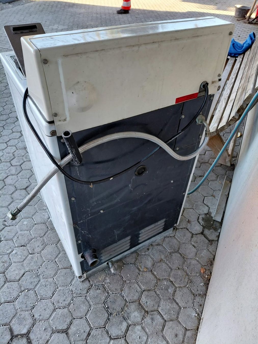 Wyss Waschmaschinen: Waschmaschine Wyss Mirella Universal 2000 – Gebraucht aus Geuensee von Hugentobler12345 3