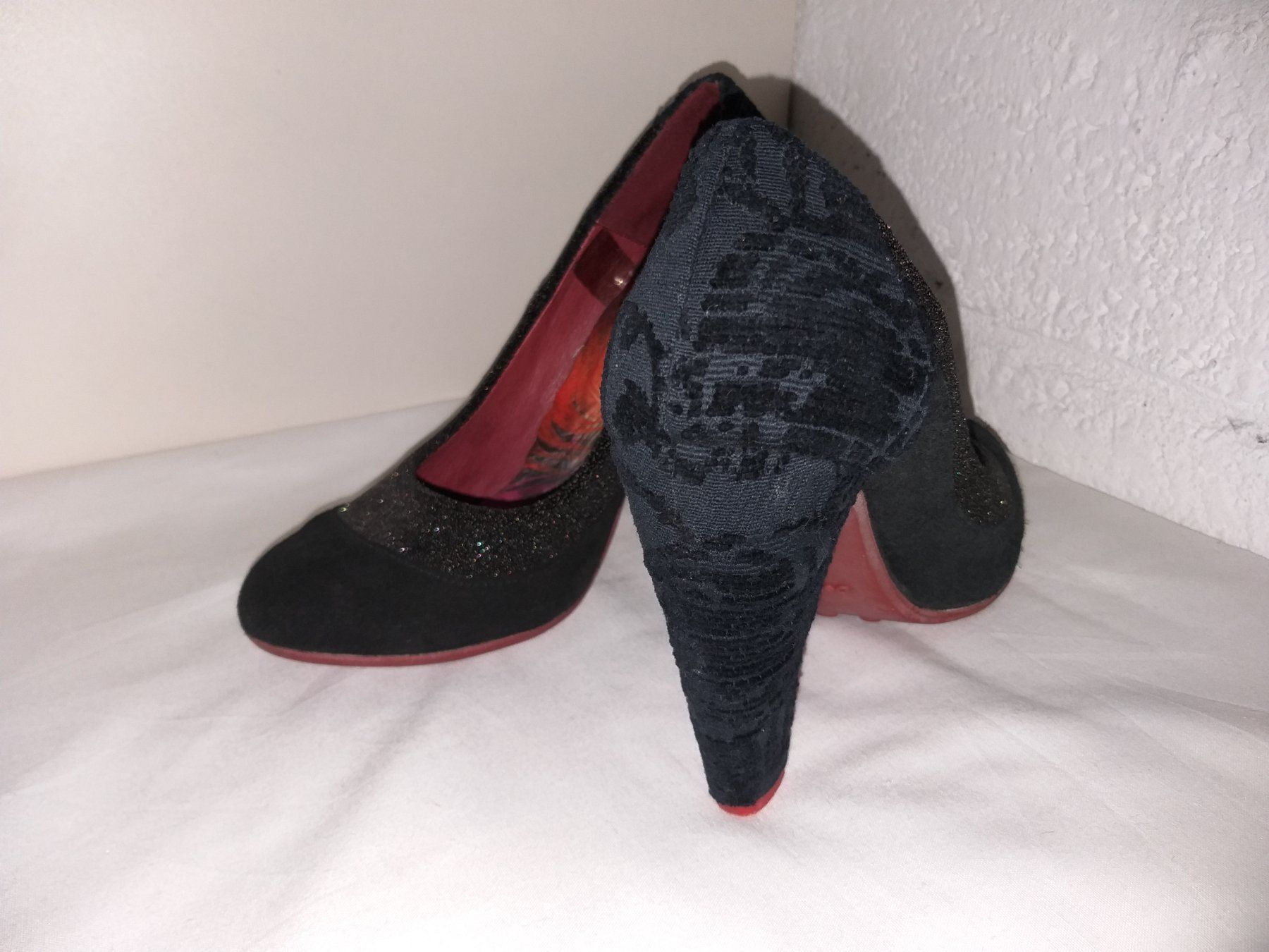 Desigual Damenschuhe: Chaussures/Schuhe DESIGUAL  Pointure/Nummer 38 – Gebraucht aus Cossonay-ville von Super-Price-Quality 1