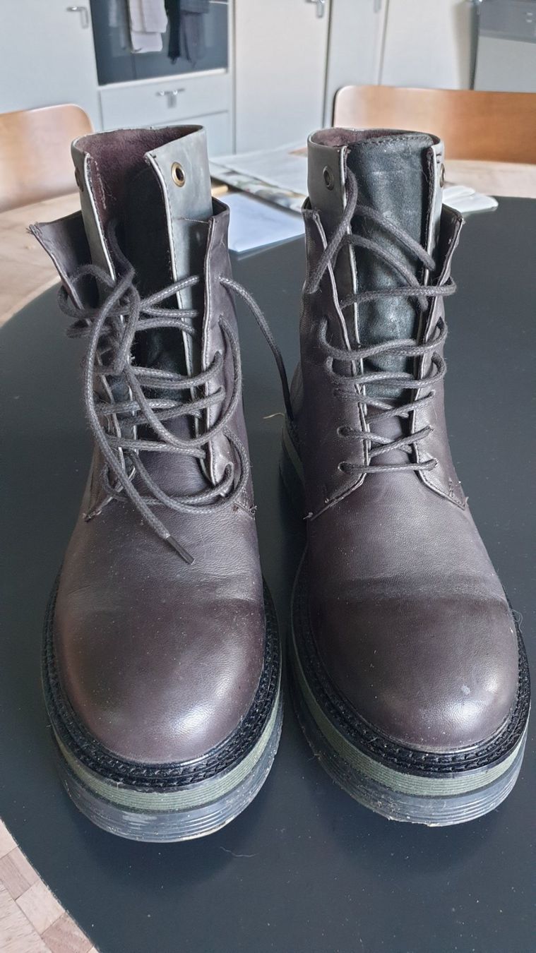 Moma Scarpe da uomo: Manas Leder Stiefel – Usato da Chur venduto da lacaracola13