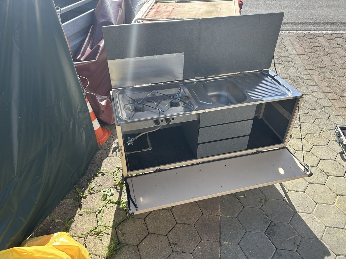 Küchengeräte: Camping Kitchen with Sink ex Kingway – Gebraucht aus Schwarzsee von Hood68 3