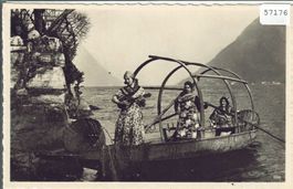 Costume ticinese - Frauen im Boot - Photo: Mayr