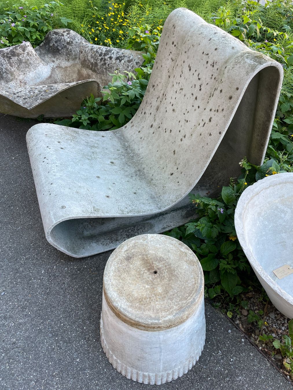 Vasi per fiori: Willy Guhl  Elefantenohr – Usato da Zürich venduto da starch.studio 4