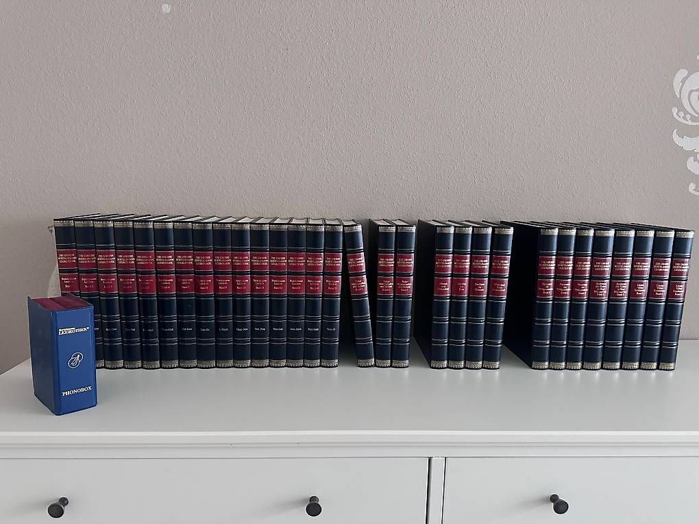 Bücher: Bertelsmann Lexikothek - Komplettsammlung mitPhonobox  – Gebraucht aus Untereggen von donttradeonme 2