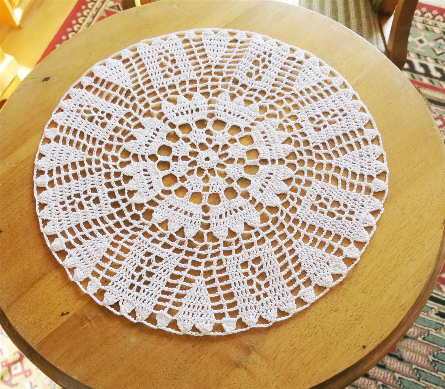 Tutte le decorazioni: Rundes Häkeldeckchen ca 36cm / weiss – Nuovo (secondo la descrizione) da Schaffhausen venduto da Espressoo7