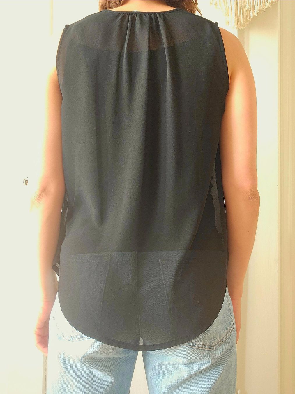 H&M Tops: Schwarzes Sommer-Top Gr. 34 – Gebraucht aus Zürich von anna_r26m 1
