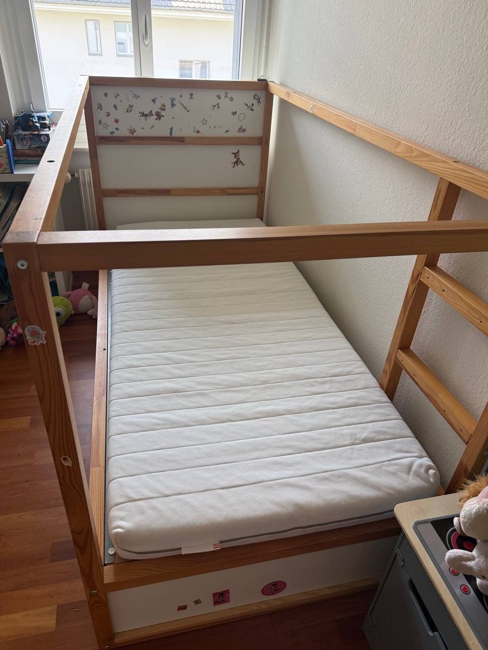 Ikea Betten: IKEA KURA bed 90x200 – Gebraucht aus Rüschlikon von auseverysoup 1