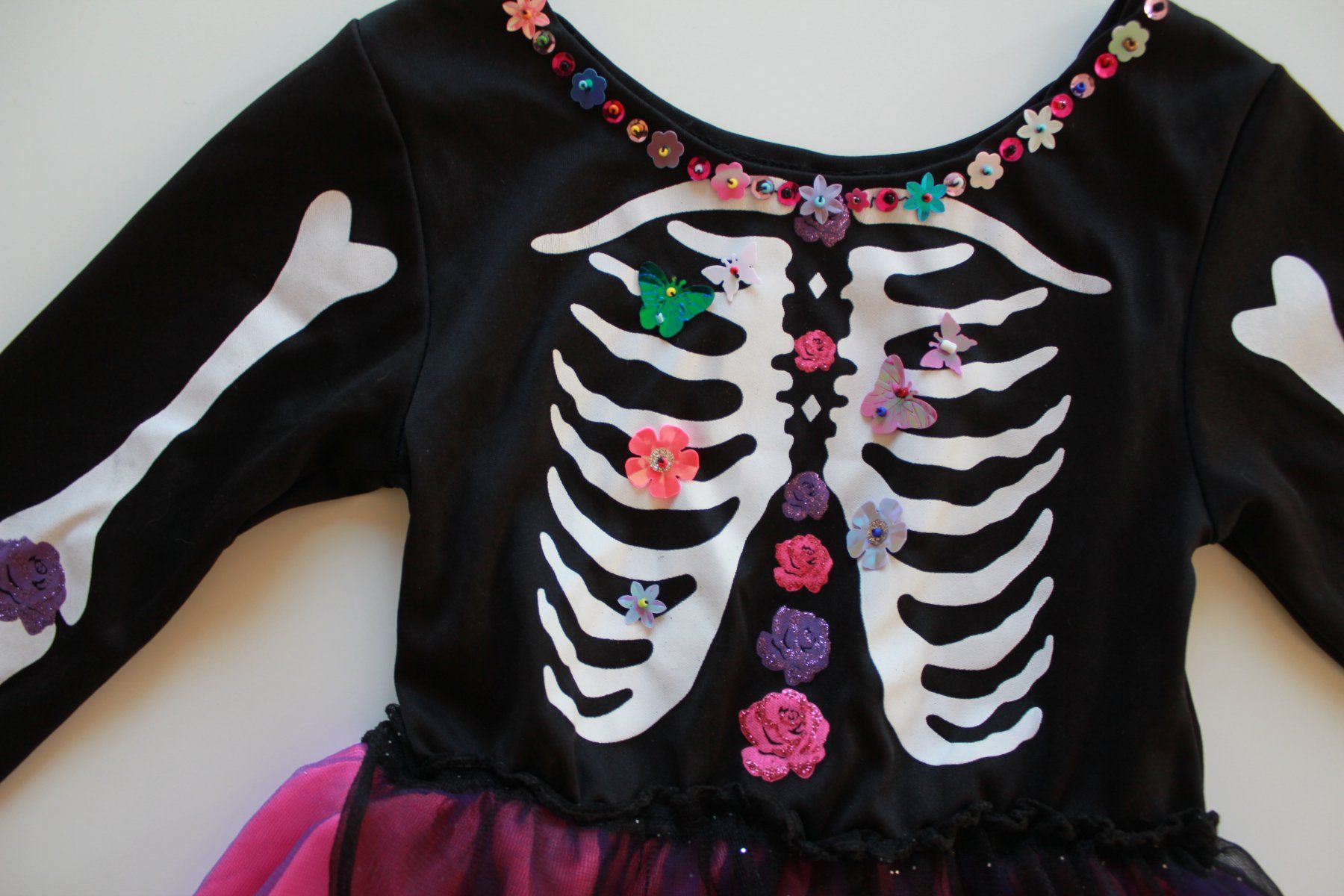 Costumi: Costume squelette / Skelett t. 3 - 4 ans – Usato da Peseux venduto da CoolShoping 3
