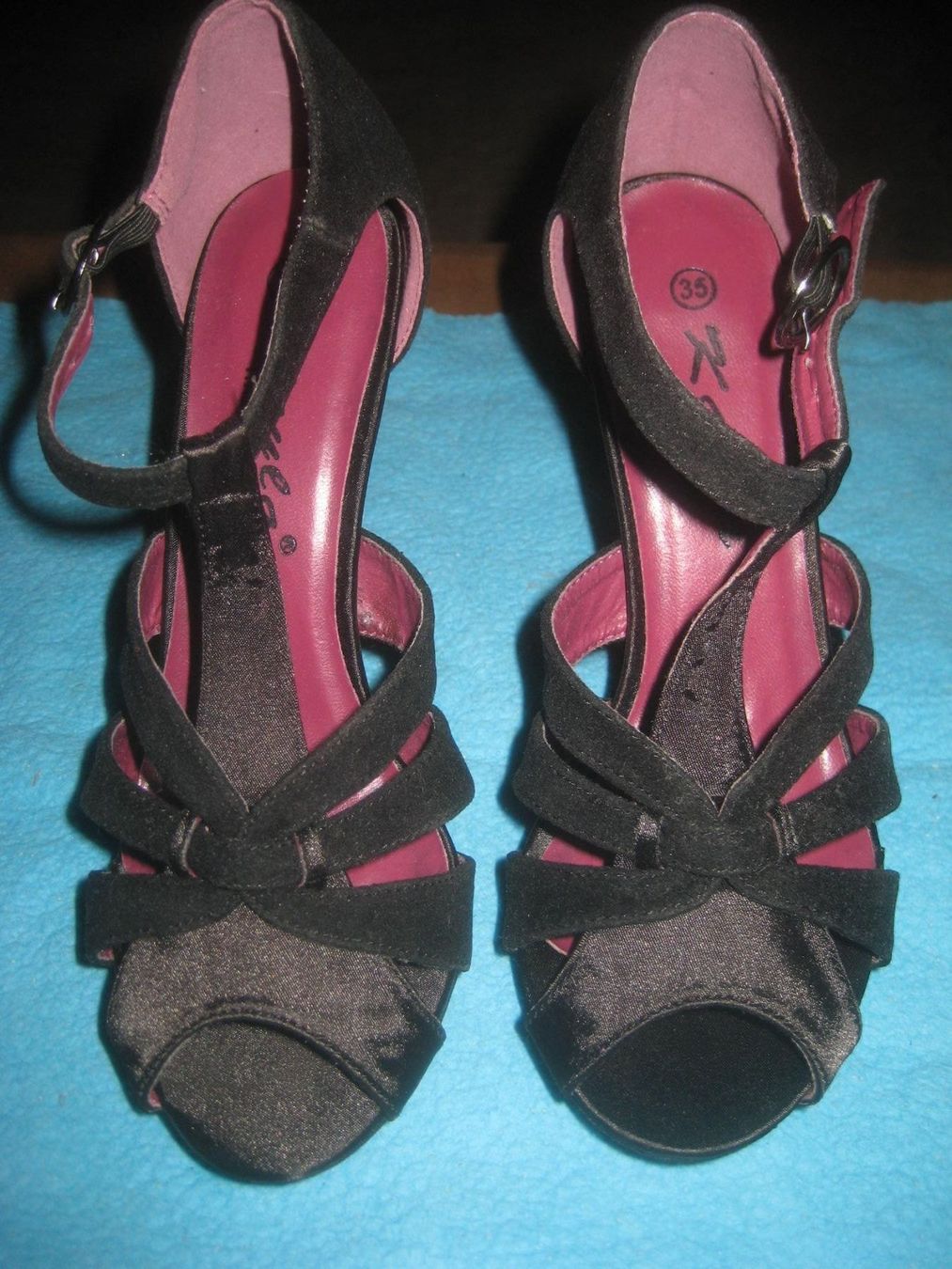 Damenschuhe: DAMEN  SCHUHE – Neu (gemäss Beschreibung) aus Uster von flocke1 1