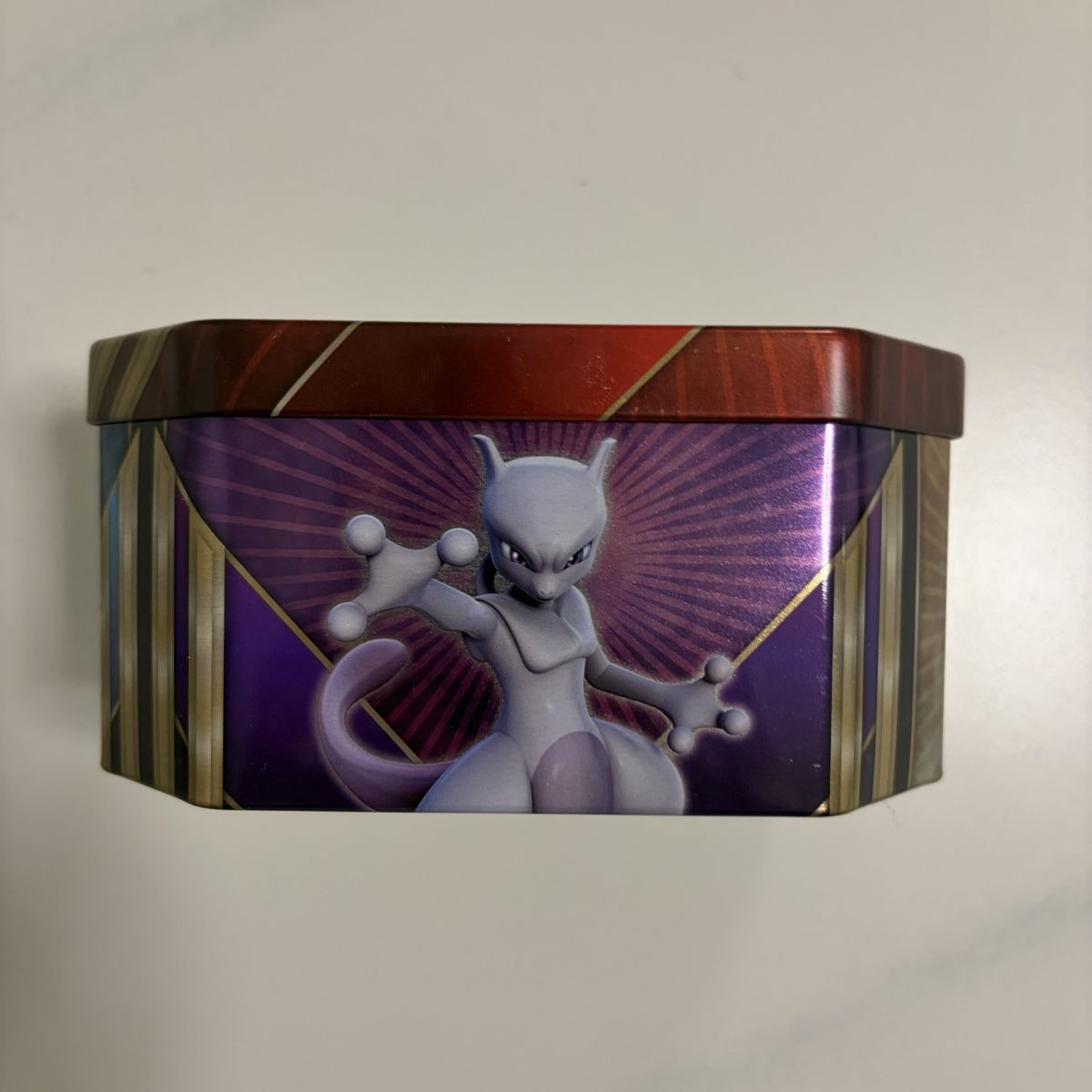 Pokémon Sammelbilder & Trading cards: Pokémon Machomei Tin leer – Neu (gemäss Beschreibung) aus Opfikon von ZDem 3