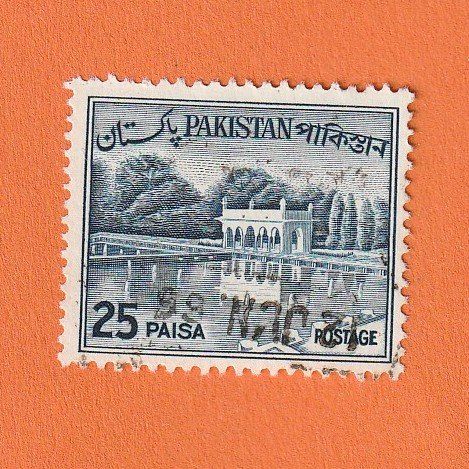 Goldhahn 100 Briefmarken Pakistan – Verschiedene Gestempelte Marken Für Sammler