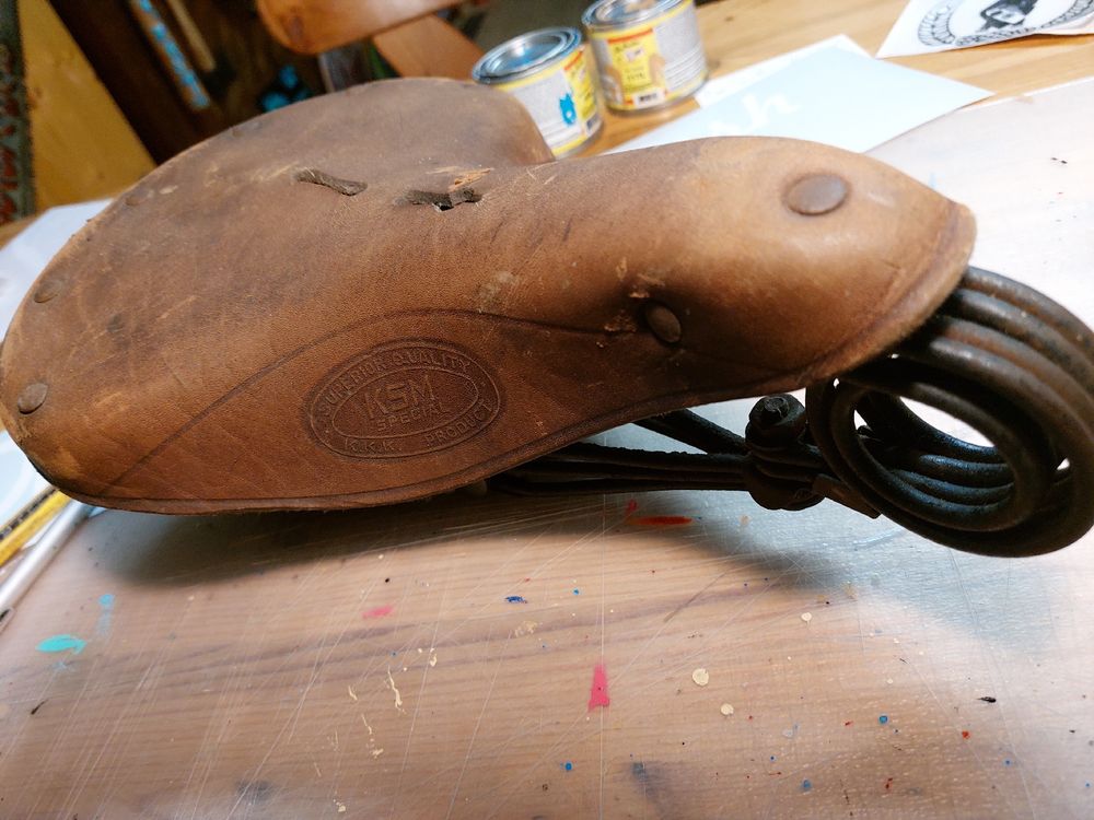 Pezzi di ricambio: Velo Mofa Federsattel. Fahrradsattel, Oldschlool. – Usato da Willisau venduto da Pzm81 5