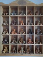 Miniatur-Bären-Sammlung der berühmtesten Teddybären der Welt