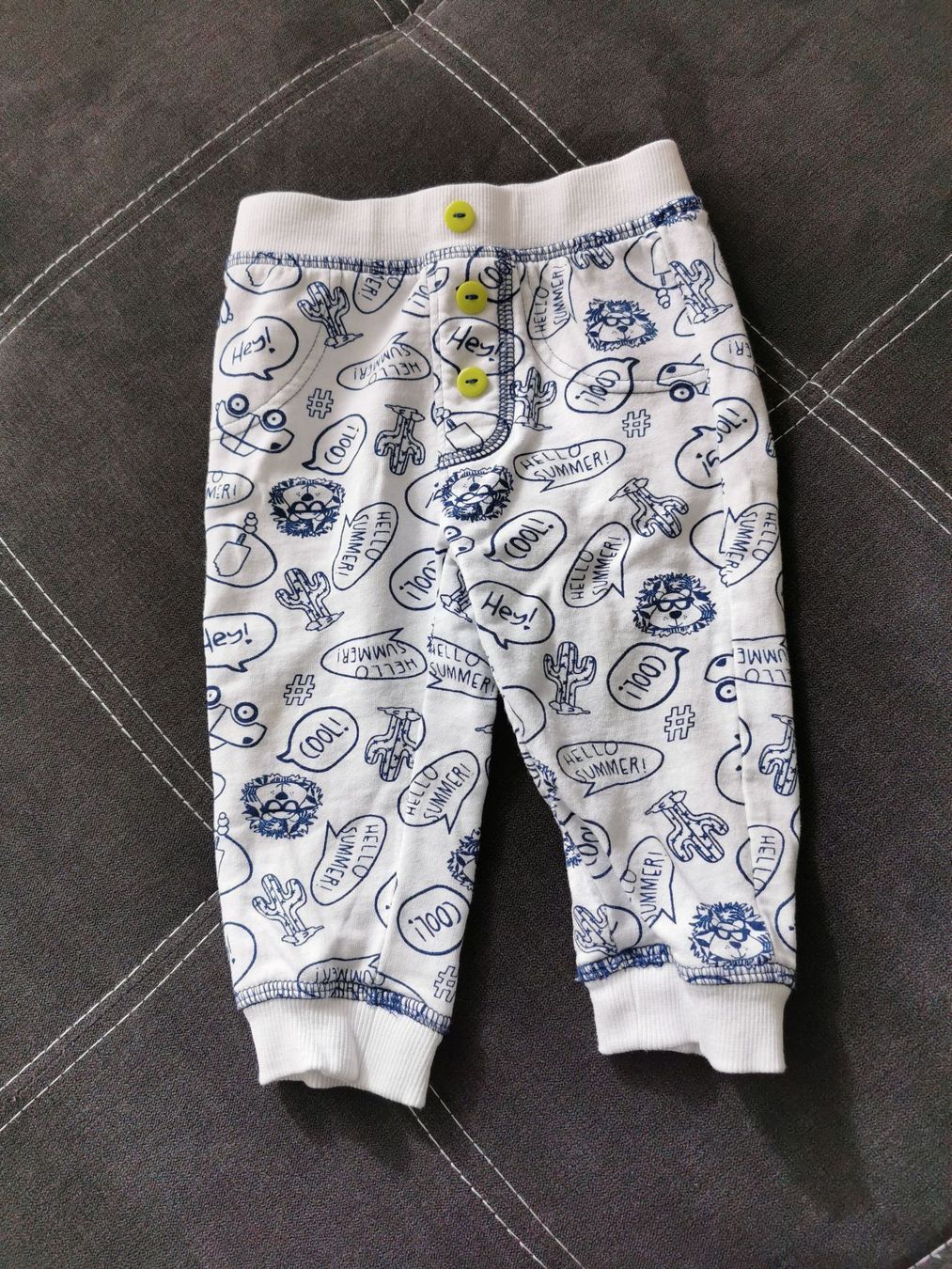 Kleiderpakete & -sets: Cooles Jungsset Gr 68 – Gebraucht aus Zollikofen von samantha308 1