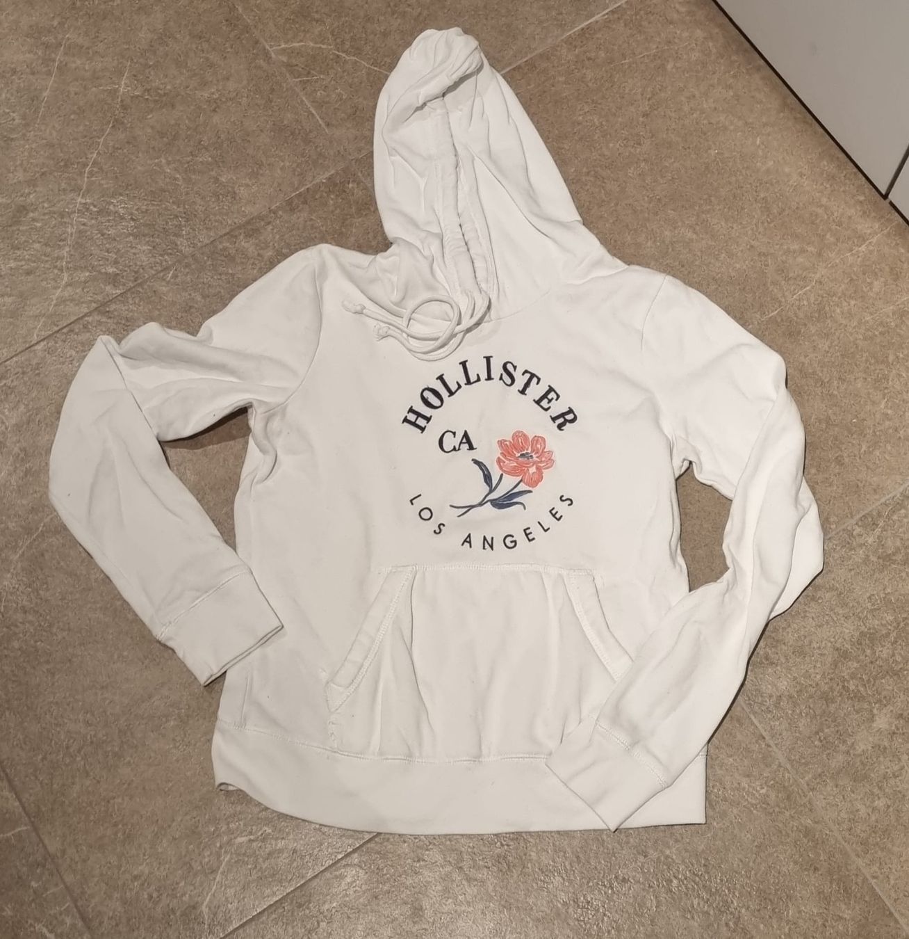 Hollister Maglioni & Felpe: Hollister Kapuzenpullover Weiss – Usato da Zweisimmen venduto da Momo_1872
