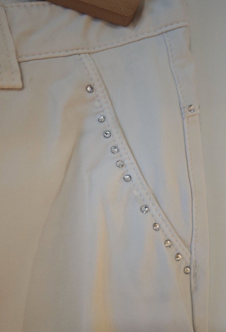 Pantaloni: Weisse Animo Damen Reithose mit Strass – Usato da Schübelbach venduto da ali_mgs8 1